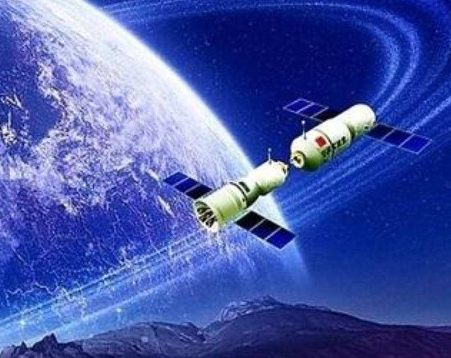 What are backplane connectors? How are they used?